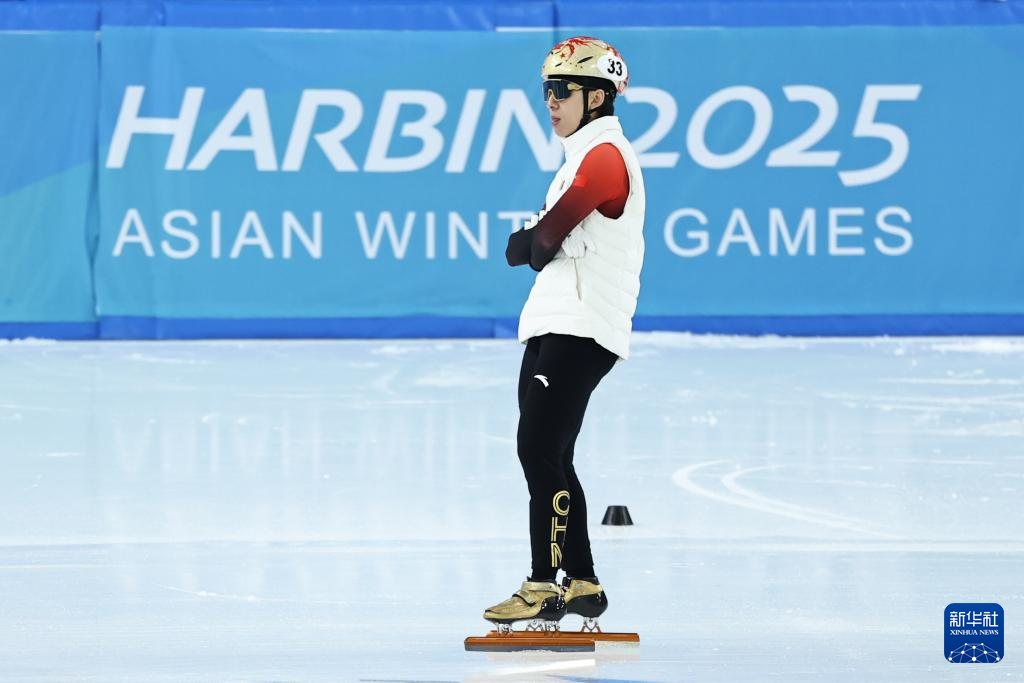 一位足坛新 一位足坛新